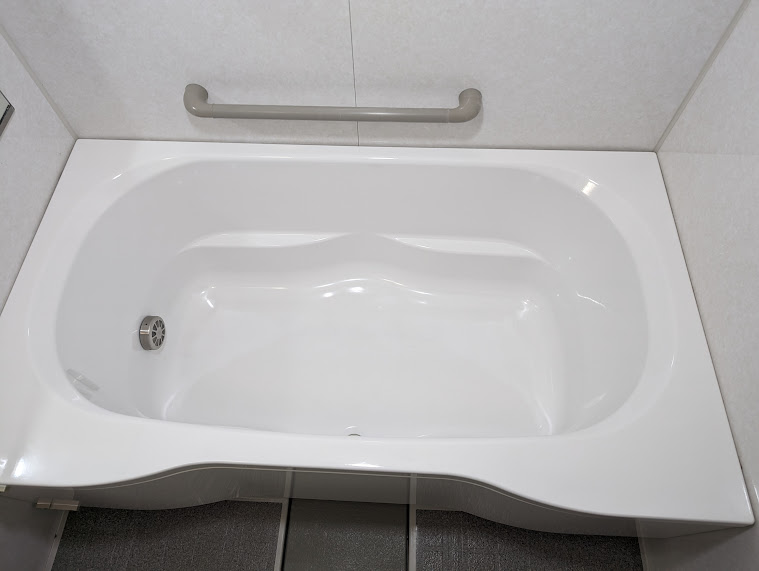 FRP製浴槽の塗装工事＠名古屋市緑区滝ノ水